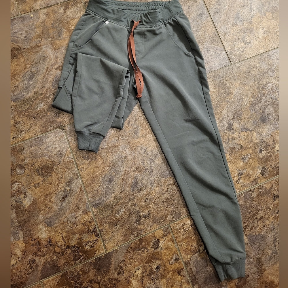 Xs figs bonsai joggers